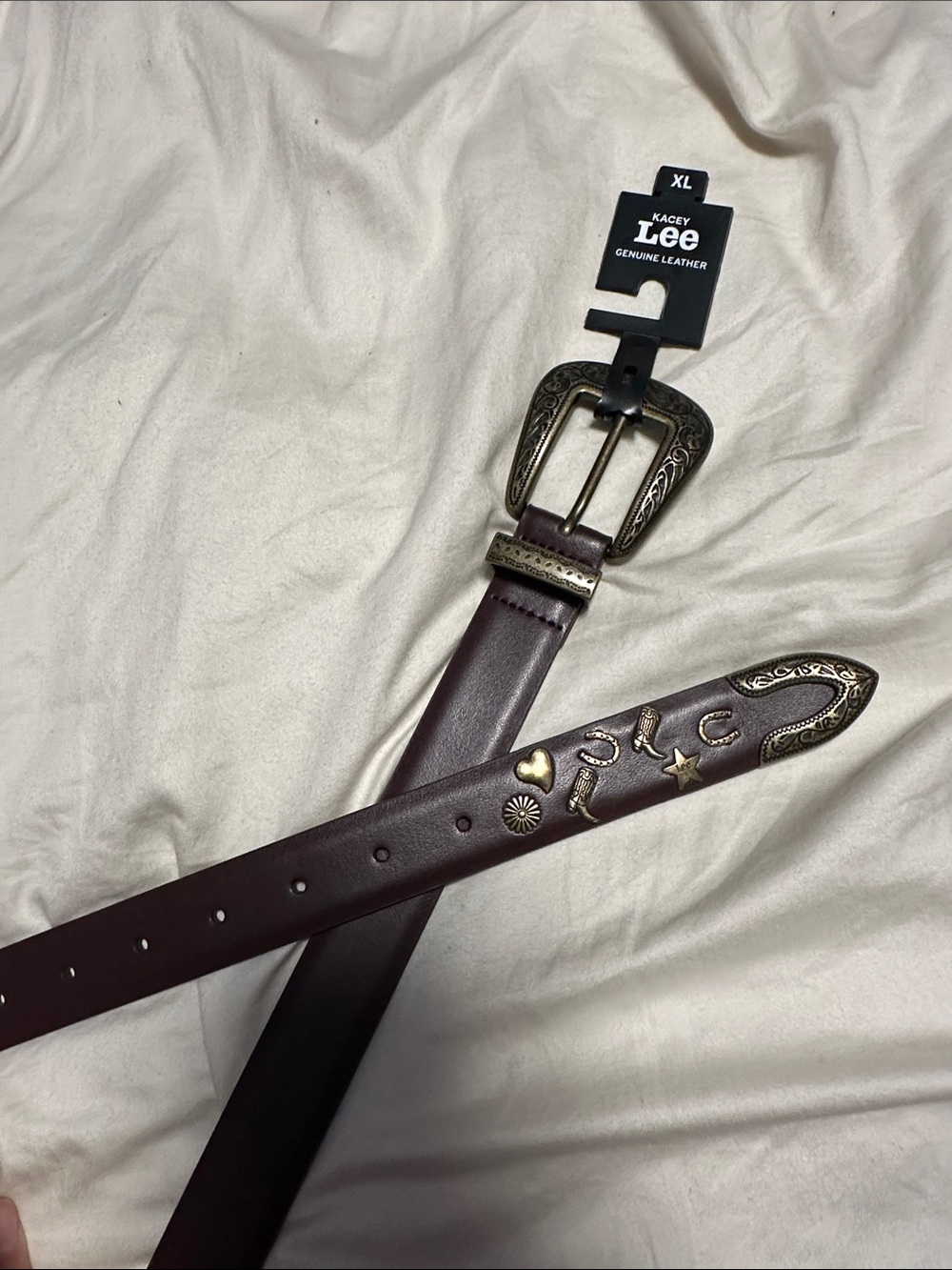 Lee Women's Brown Leather Belt with Brass Accents